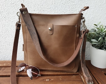 SAC CROSSBODY EN CUIR femme marron, sac cuir crossbody femme marron, sac crossbody femme, taille M, bandoulière et/ou bandoulière !