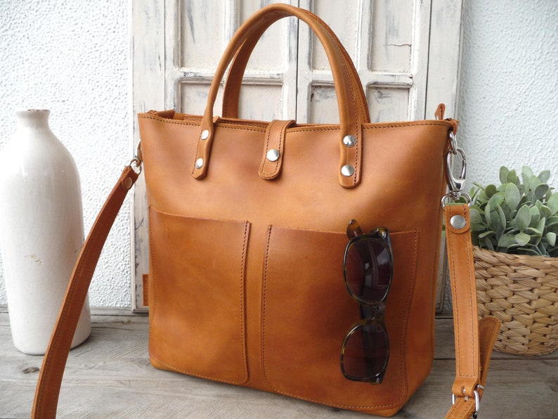 Small leather tote bag woman, leather tote with optional zipper, interior zipper pocket, crossbody, high quality, every day bag Lenie image 1