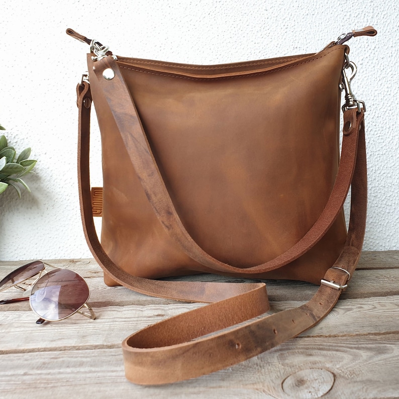 Leather purse for women, leather handbag, caramel brown, effortless style, medium size, 12 x 11, shoulder/crossbody bag, 2 strap options image 3