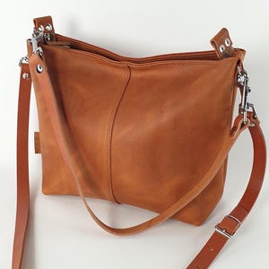 Bolso bandolera de piel marrón coñac para mujer, bolso de hombro mediano con cremallera, 2 asas de transporte disponibles, 30 cm x 23 cm x 10 cm!