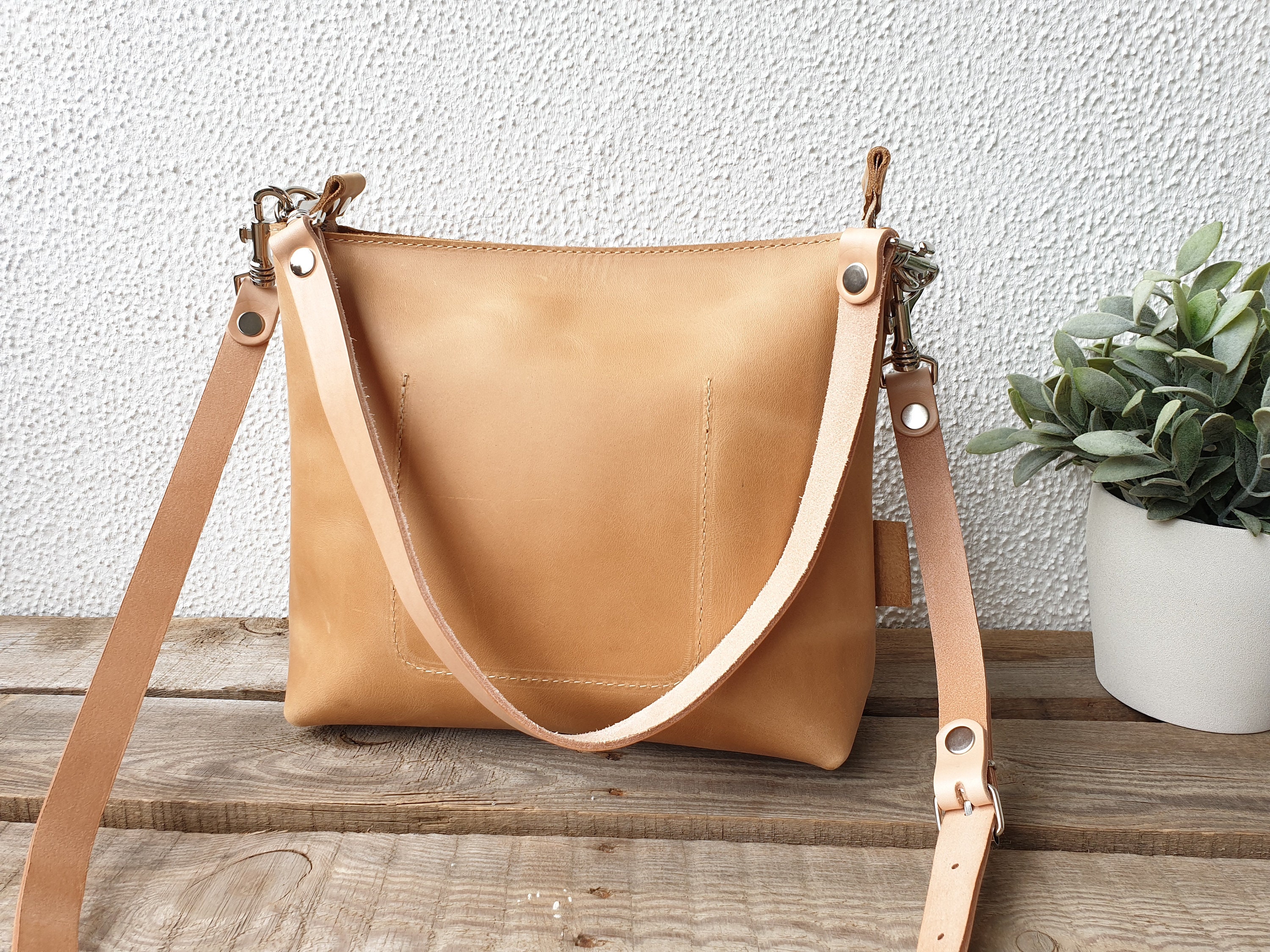 【送料&関税込】Maison Margiela Camel Leather Crossbody Bag Maison Margiela Handbags, Purses & Wallets for Women | Nordstrom