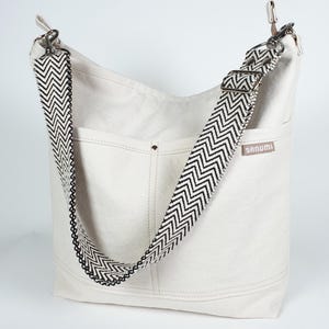 Umhängetasche Canvas naturfarben, Beuteltasche, dicker Canvas, handgefertigt, Segeltuchtasche mit Gurt für Damen Mädchen, mittlere Größe!