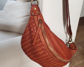 Bum bag woven leather cognac brown, soft fanny pack women, Italian leather hip bag, superior quality, adjustable, removable strap!
