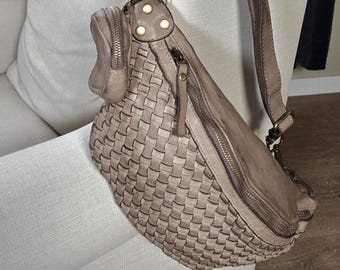 Italian leather bum bag woven taupe brown, handmade soft fanny pack women, leather hip bag, superior quality, adjustable, removable strap!
