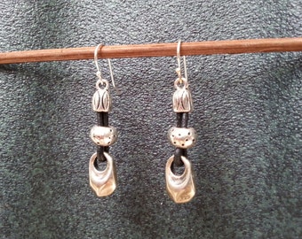 Leather Earrings,Boho Sterling Silver Earrings,Uno de 50 Style Earrings, Silver Beads, Zamak Earrings Pendants