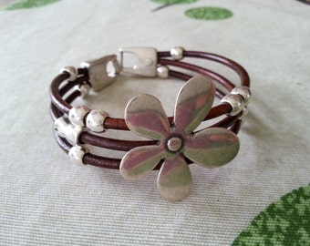 Sterling Silver Plated Leather Bangle Flower Beaded Statement Bracelet