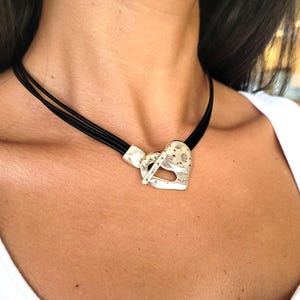 Leather Heart Choker,Boho Choker Necklace Leather Necklace Zamak Heart Necklace,Women Necklace