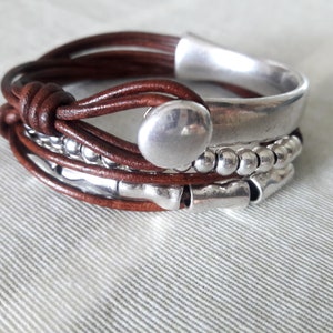 Leather Wrap Bracelet Beaded Beads Bracelet Cuff Bracelet Uno de 50 Style Boho Bracelet Zamak Silver Plated