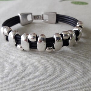 Beaded Leather Bracelet Uno De 50 Style Bracelet, Beads Zamak Snap ...