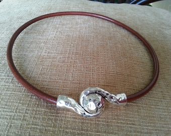 Leather Necklace for Women, Silver Plated Overlap Magnetic Clasp, Leather Cord, Bangle, Antique Silver Necklace