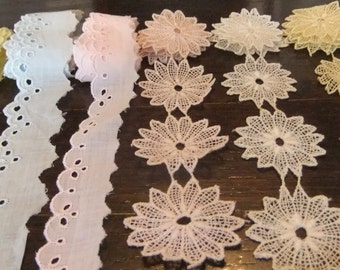 Cotton Flat Eyelet and Daisy Lace Trim, Pastels