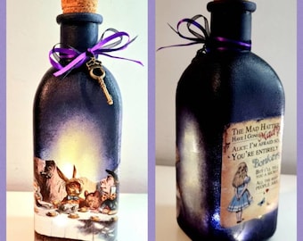 Alice in wonderland light up bottle. Drink me bottle. Alice in wonderland decor. Alice in wonderland gift. Mad Hatters tea party.