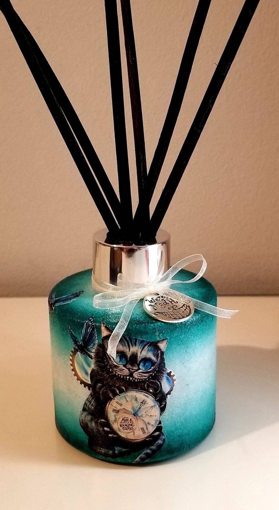 Cheshire Cat Reed Diffuser: Alice in Wonderland Decor - Etsy