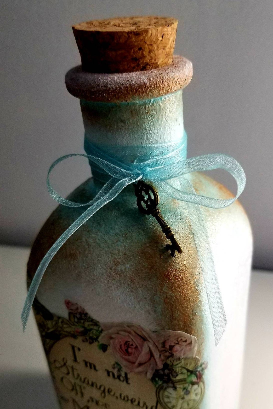 Alice in wonderland bottle. Drink me bottle. Alice in | Etsy