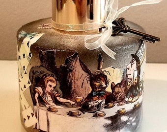 Alice in wonderland diffuser. Alice in wonderland decor. Alice in wonderland gift. Mad Hatters tea party. . Diffuser bottle. Reed diffuser