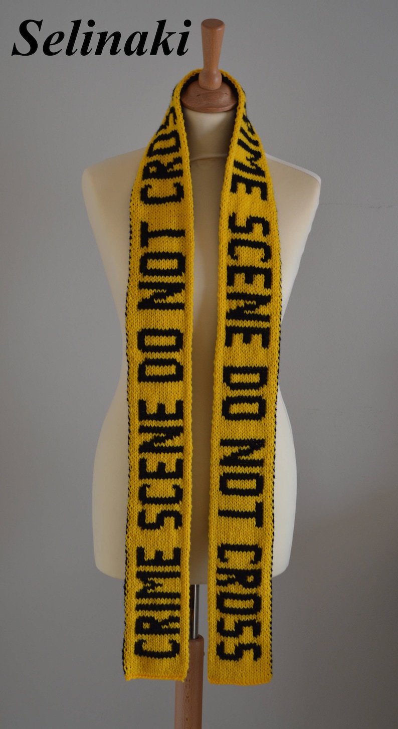 Hand Knitted Crime Scene Caution Tape zdjęcie 3