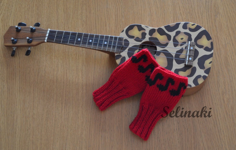 Knit Music Notes Fingerless Gloves Red Mittens Hand Wrist Warmers image 4