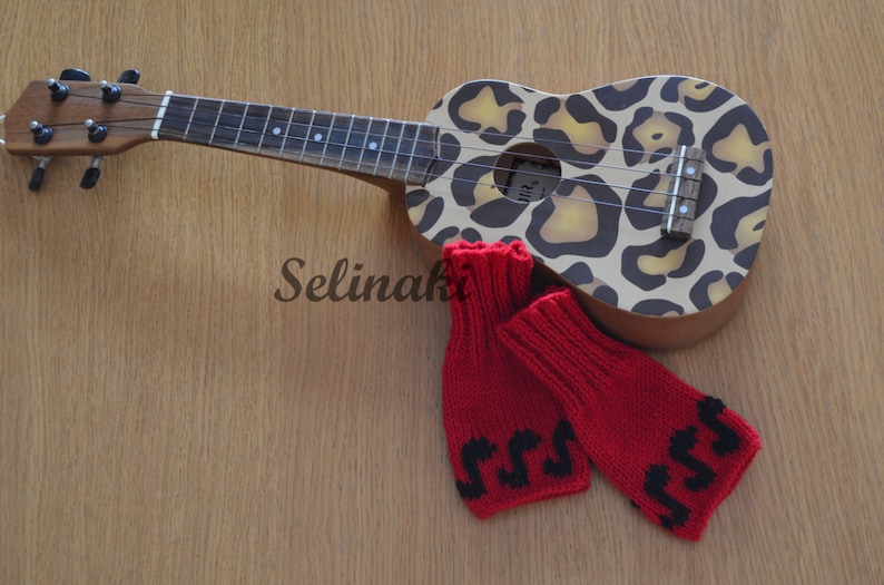 Knit Music Notes Fingerless Gloves Red Mittens Hand Wrist Warmers image 3