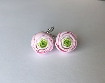 Delicate pink flower earrings. Ranunculus earrings.