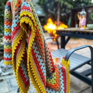 Vintage GRANNY SQUARE DIAGONAL Afghan Blanket Throw Crochet