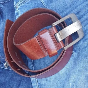 Vintage Genuine Leather, Brown Leather Belt, vintage belt, sold brass buckle, brown belt, leather belt