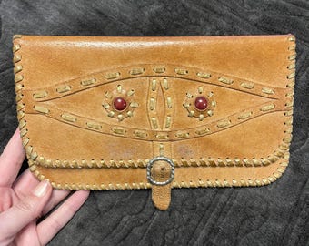 Pochette vintage en cuir repoussé, sac à main marron clair