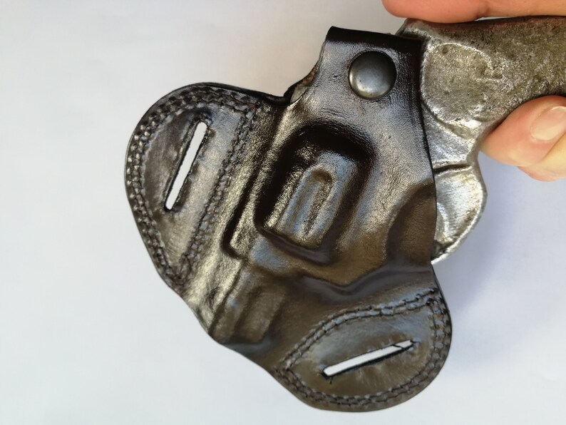 Handmade Leather Pancake Holster for 2-4 Inch Revolvers image 4