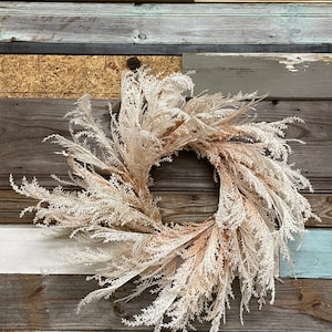 24&quot; Pampas Faux Pampas Wreath