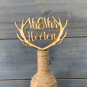 Wedding Cake Topper, Antler Cake Topper, Wooden Cake Topper, Antler Wedding Decor, Wedding Cake, Bridal Shower, Cake Topper, Mr. & Mrs.