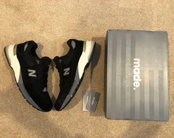 NEW BALANCE 992 Size 13 US Men&#39;s Unworn Brand New Black Suede Grey Midsole Made in Usa Pigskin Leather Sneakers Shoes Running Trainers