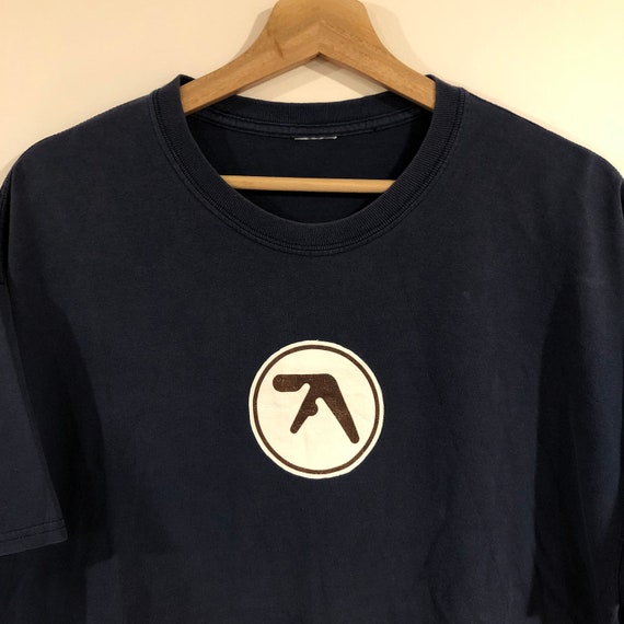 Authentic 1997 APHEX TWIN Vintage T-shirt Size XL X Large Logo Tee Warp 90s Rare Electronic Dj Techno Edm Idm 1990s Uk Afx Richard D James - Etsy Authentic 1997 APHEX TWIN Vintage T-shirt Size XL X Large Logo Tee Warp 90s Rare Electronic Dj Techno Edm Idm 1990s Uk Afx Richard D James - Etsy