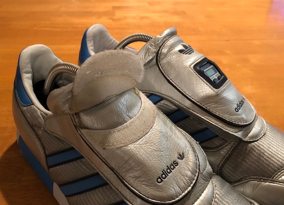Adidas Micropacer Size 11.5 US Men's 117162 Metallic Silver / Blue / Marine Samba, Gazelle, Superstar, ZX 8000, Ultra Boost, Spezial OG - Etsy.de Adidas Micropacer Size 11.5 US Men's 117162 Metallic Silver / Blue / Marine Samba, Gazelle, Superstar, ZX 8000, Ultra Boost, Spezial OG - Etsy.de