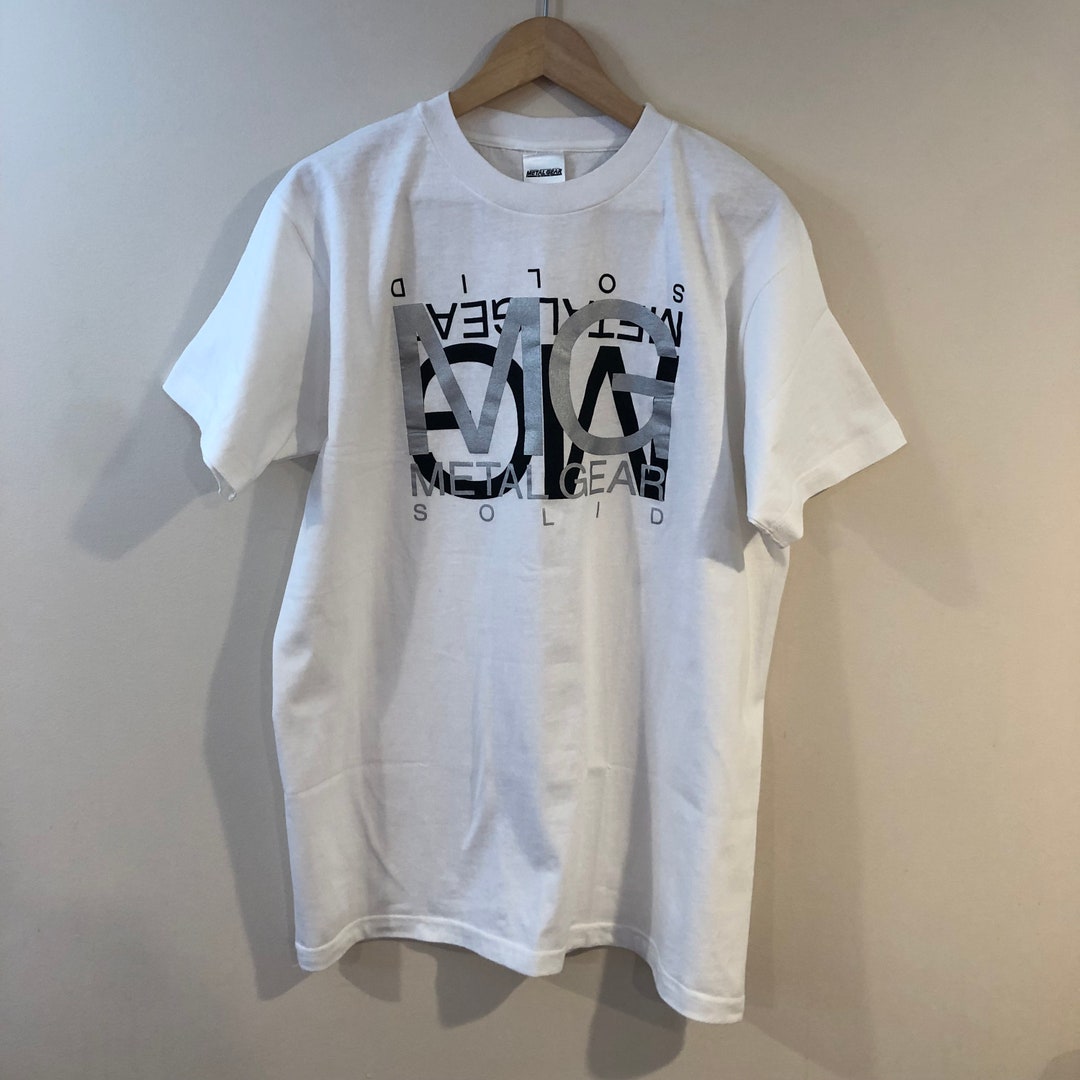 90s USA古着 メタルギアソリッド 白 Tシャツ コナミ vintage 90s USA古着 メタルギアソリッド 白 Tシャツ コナミ vintage