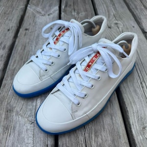 100% Authentic PRADA Low Top Leather Calf Plume Sneakers 4E2486 Size 7 US White