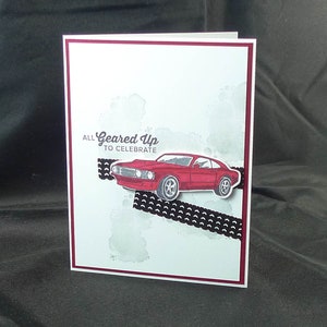 137 ausgerichtet bis zu feiern, Auto, fahren, Oldtimer, Straße, Autobahn, rot, Sportwagen, Männer, Mann, Bruder, Freund, Vater, Sohn, Blank