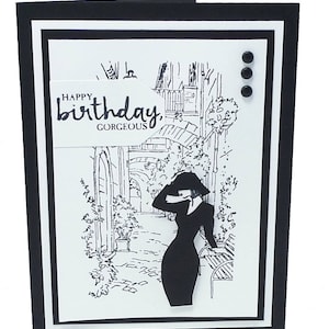100-Happy Birthday Karte, Wähle schwarz oder braun, Frauen, stylisch, edel, traumhaft, europäisch, Paris, Rom, schön, kleines schwarzes Kleid, Hut