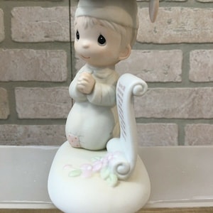 Precious Moments Porcelain Figurine Seek Ye The Lord - 1982  E-9261