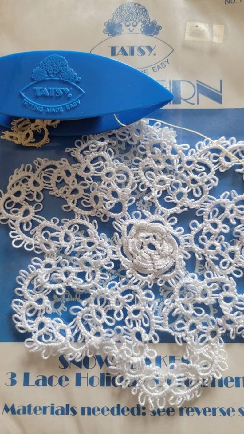 Vintage Tatsy Tatting Shuttle & Supplies/tatsy Snowflake Etsy
