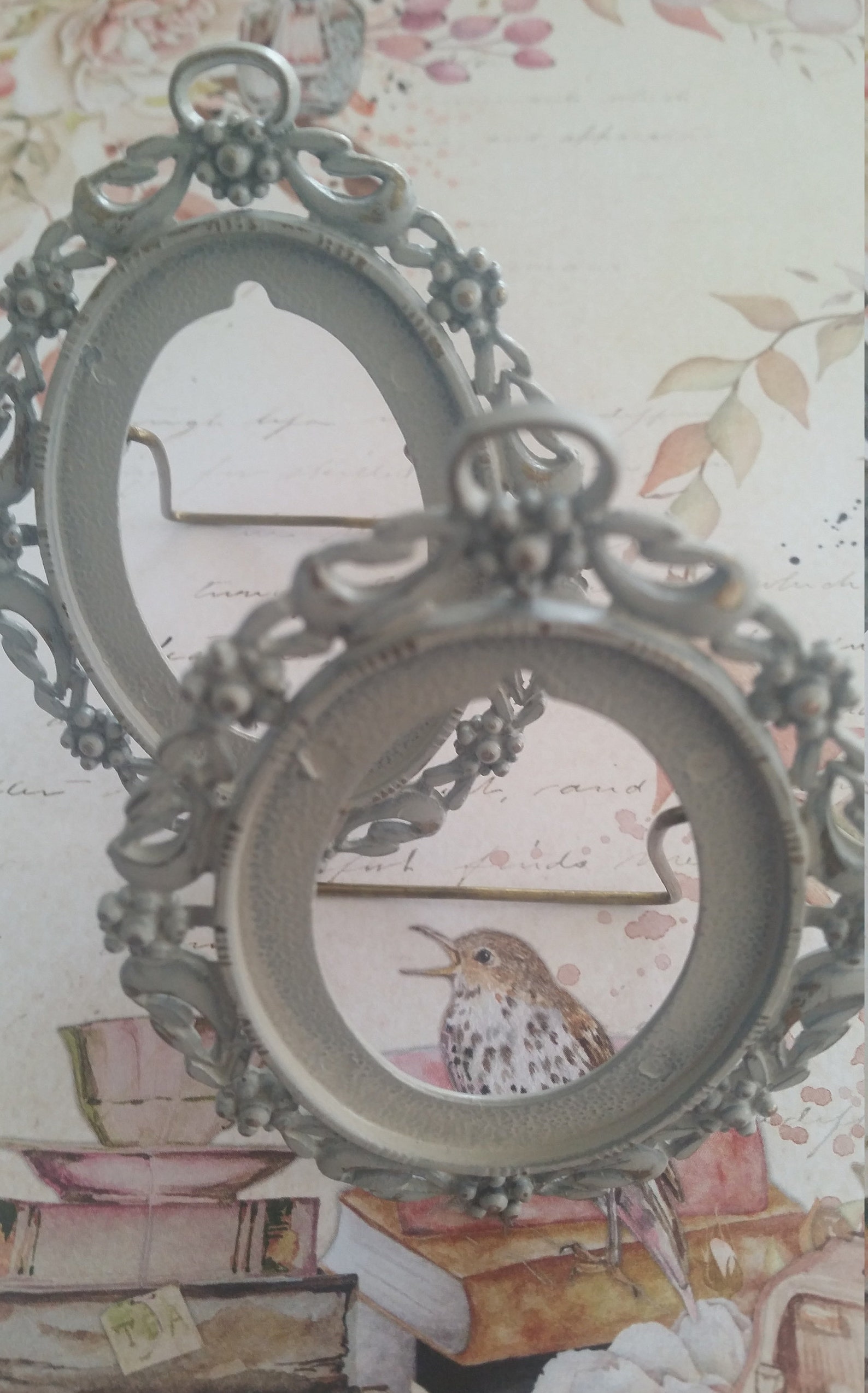 Oval Metal Stitchery Frames 2 Gray Vintage Metal Frames 2 Etsy