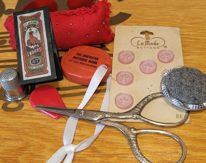 Vintage Tatsy Tatting Shuttle & Supplies/tatsy Snowflake Patterns/2 DMC