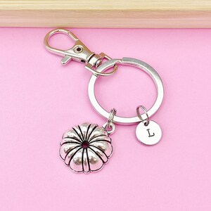 Bundt Muffin Pan Baker Keychain, Baker Gift, Bakery Shop Gift, Sister Gifts, Niece Gifts,Mom Gifts,Aunt Gifts, Personalized Gift, N3785 bild 3