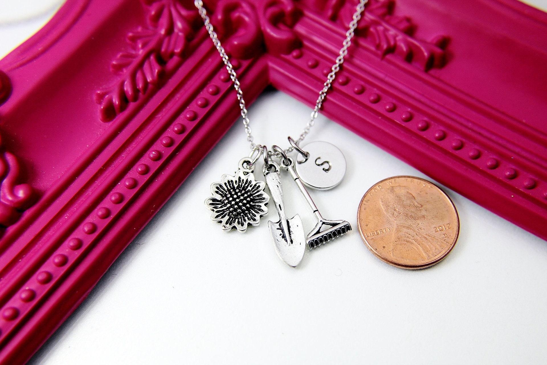 Shovel Rake Daisy Sunflower Necklace, N1894 - Etsy