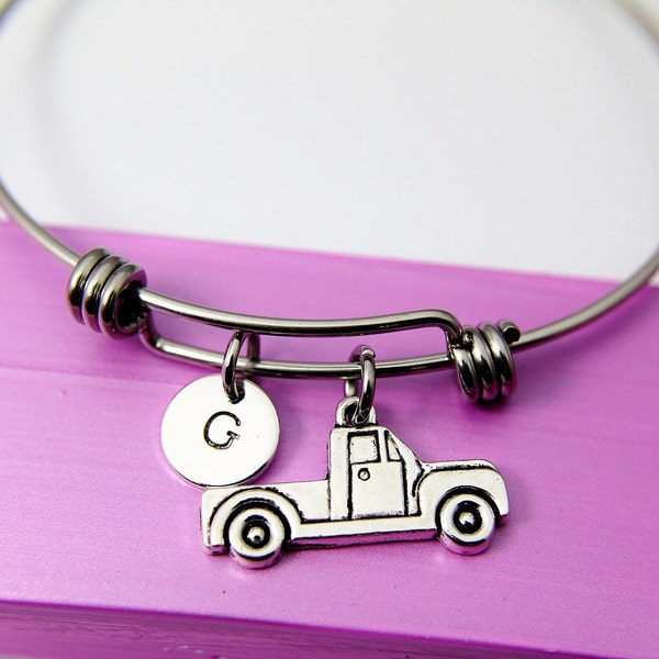 Best Christmas Gift, Truck Charm Bracelet, Tow Truck, Pickup Truck, Car Charm, Tow Truck Wife Gift, Coworker Gift, Personalized Gift, B60