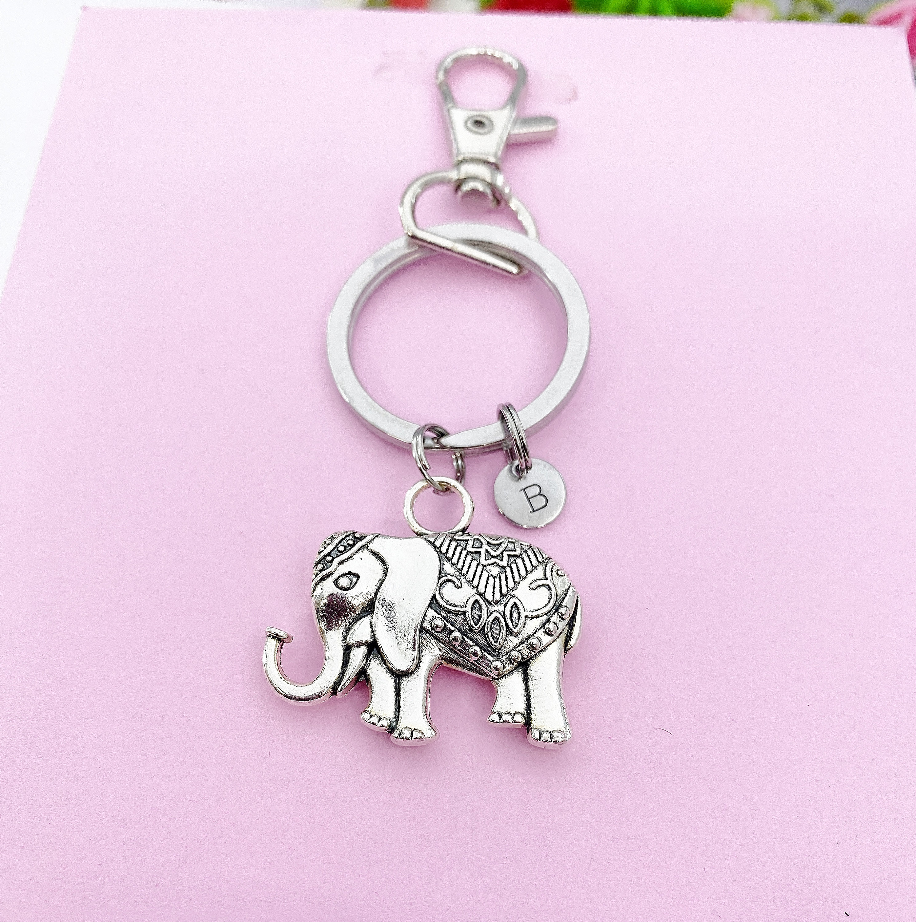 【特価商品】  キーリング ELEPHANT シルバー 3 Silver Elephant Charm Keychain, N5431 - Etsy