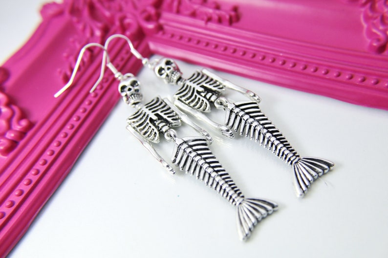 Silver Mermaid Skull Charm Earrings Halloween Gift Ideas, BN2702 image 9