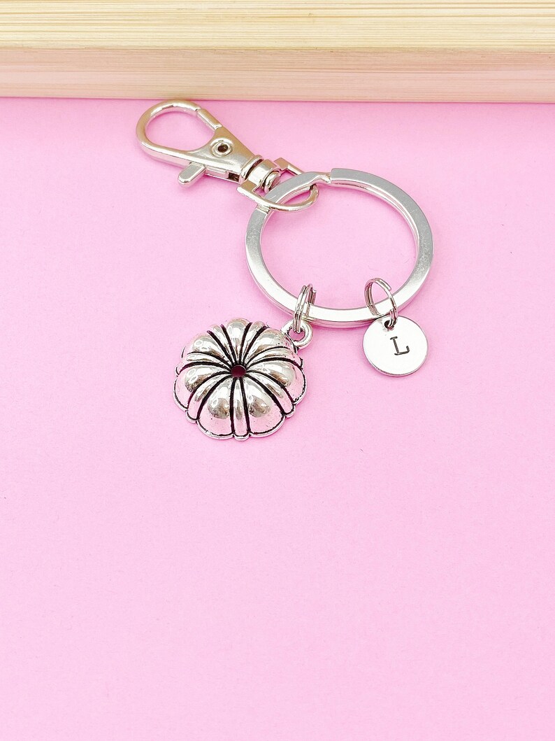 Bundt Muffin Pan Baker Keychain, Baker Gift, Bakery Shop Gift, Sister Gifts, Niece Gifts,Mom Gifts,Aunt Gifts, Personalized Gift, N3785 bild 10