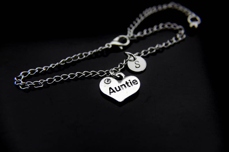 Aunt Gifts Aunt Jewelry Perfect Gift for Aunt Initial Bracelet Auntie Charm Bracelet Personalized Auntie Bracelet Auntie Bracelet