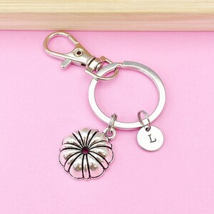 Bundt Muffin Pan Baker Keychain, Baker Gift, Bakery Shop Gift, Sister Gifts, Niece Gifts,Mom Gifts,Aunt Gifts, Personalized Gift, N3785 bild 7