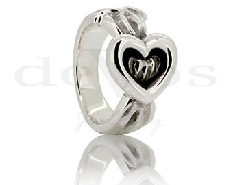 Ribbon and Heart Ring