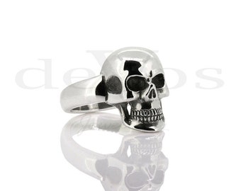 Skull Ring - Small Skull